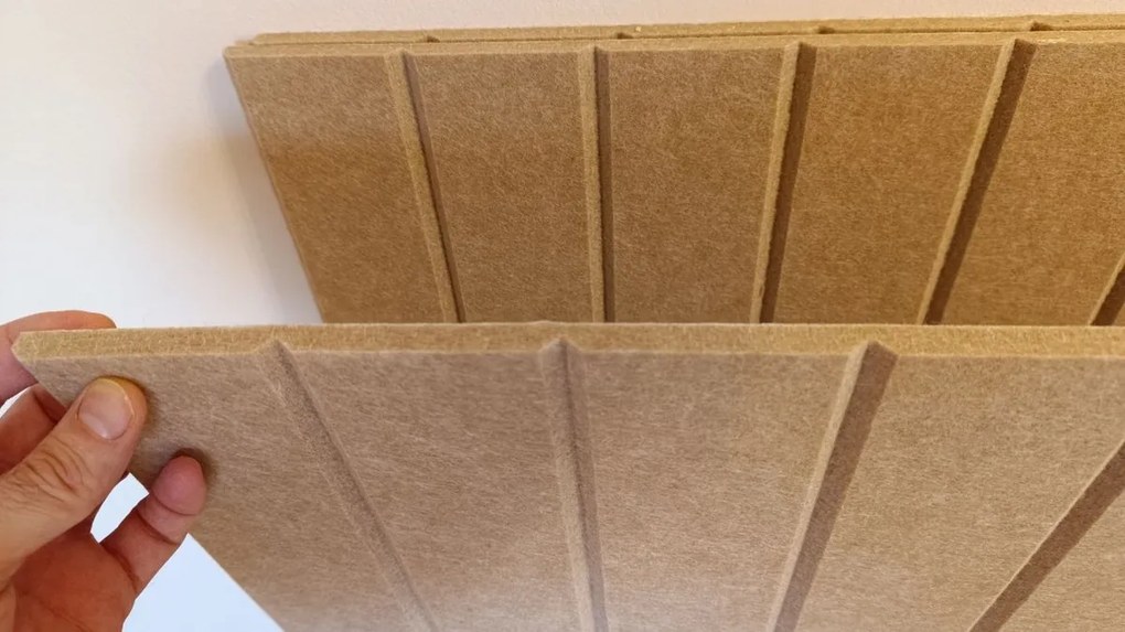 Bilnora extra sűrű filc hangszigetelő Csíkos Mintájú Panel öntapadós hátoldallal 120x60x0,9cm - 37 burlywood (vajszínű)