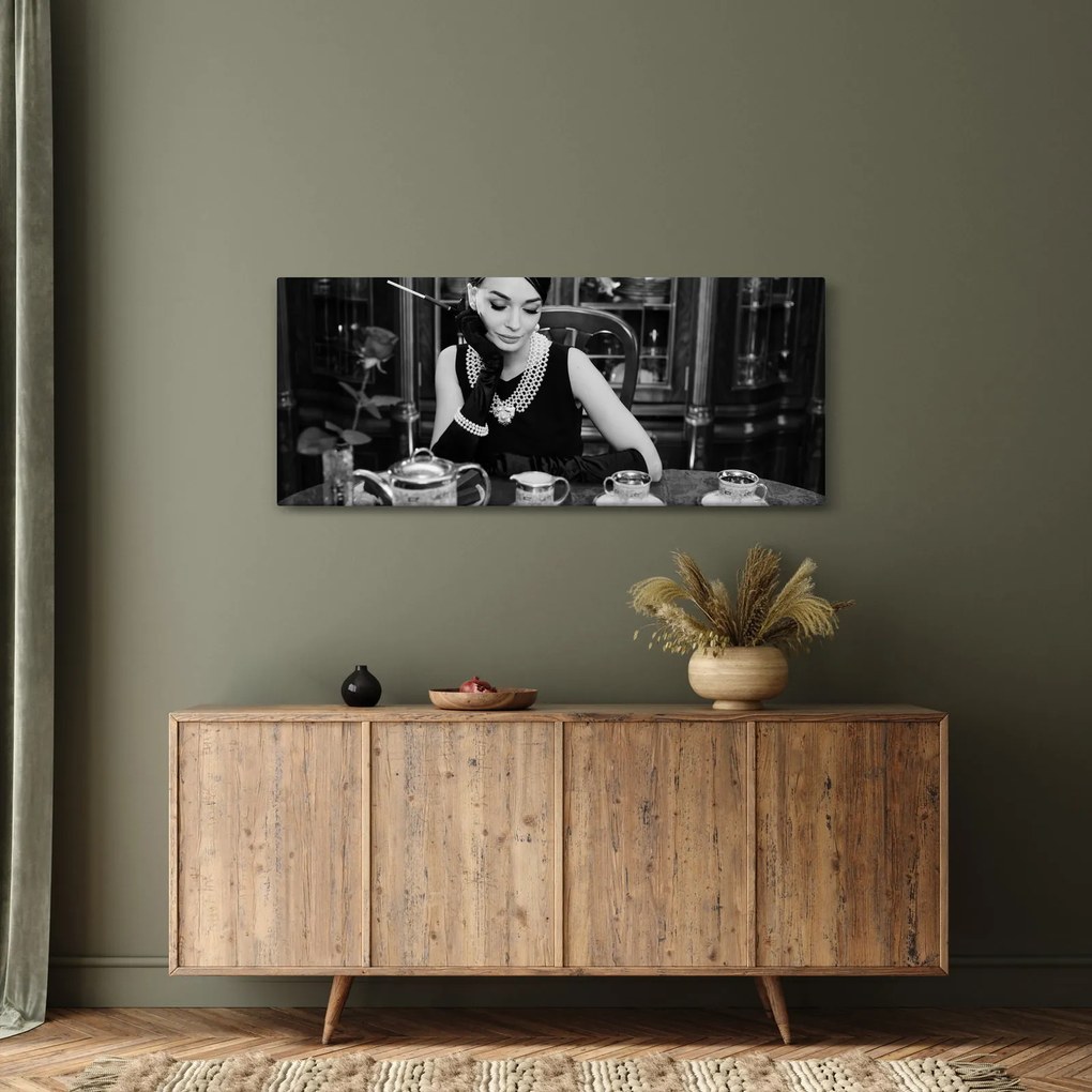 Egy nő képe (120x50 cm)