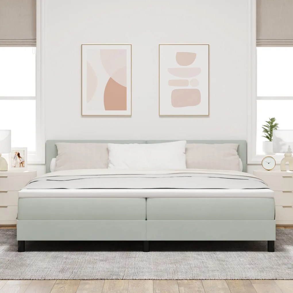 Boxspring Ágy Matraccal Világosszürke 200x200 cm Bársony