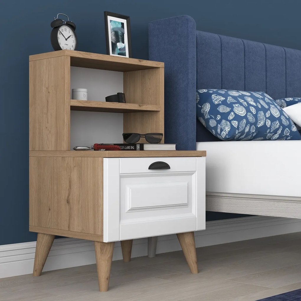 BD Walnut éjjeliszekrény