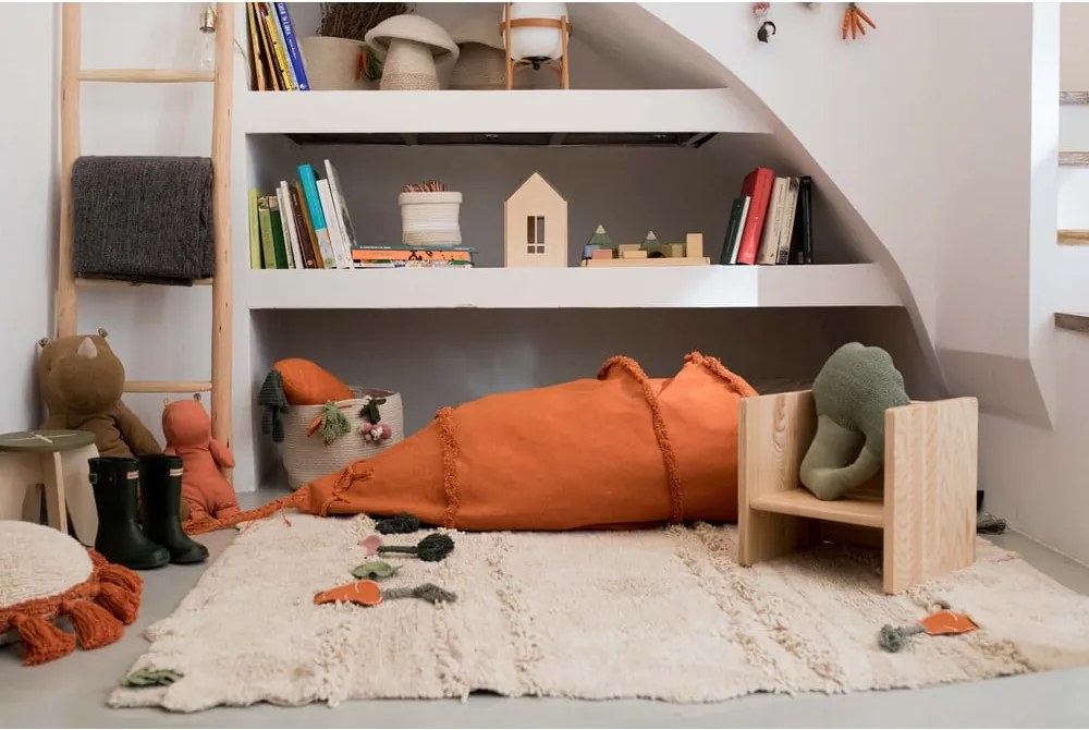 Krémszínű textil játéktároló kosár ø 30x23 cm Veggies – Lorena Canals