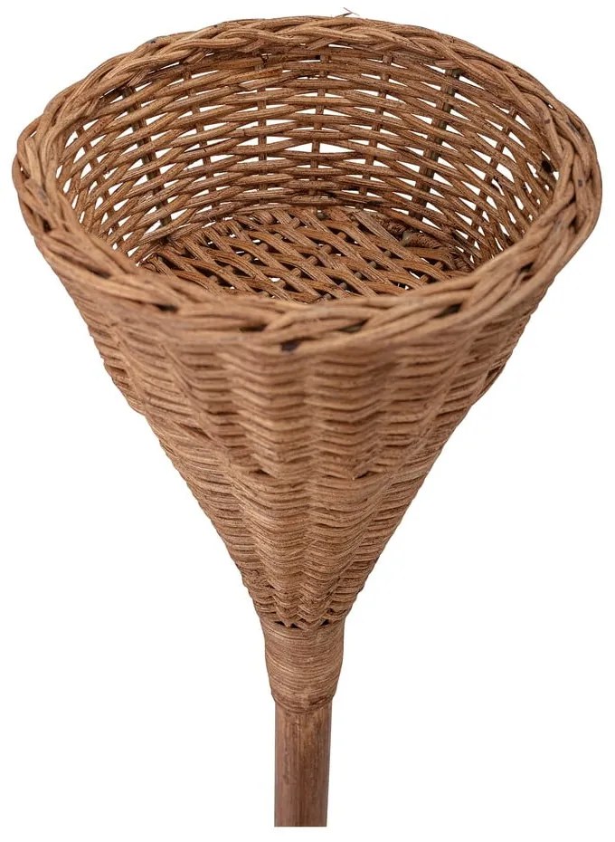 Madáretető Gustav – Bloomingville