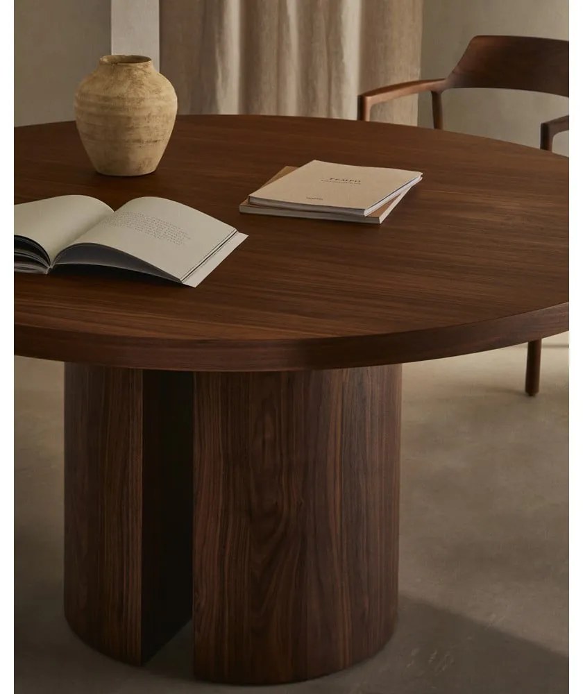 Kerek étkezőasztal diófa dekoros asztallappal ø 150 cm Nealy – Kave Home