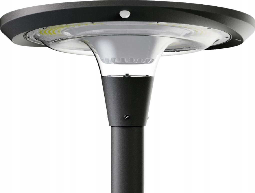 SolarPark Pro napelemes parklámpa 16W 3200 lm 38W panel 40Ah fekete