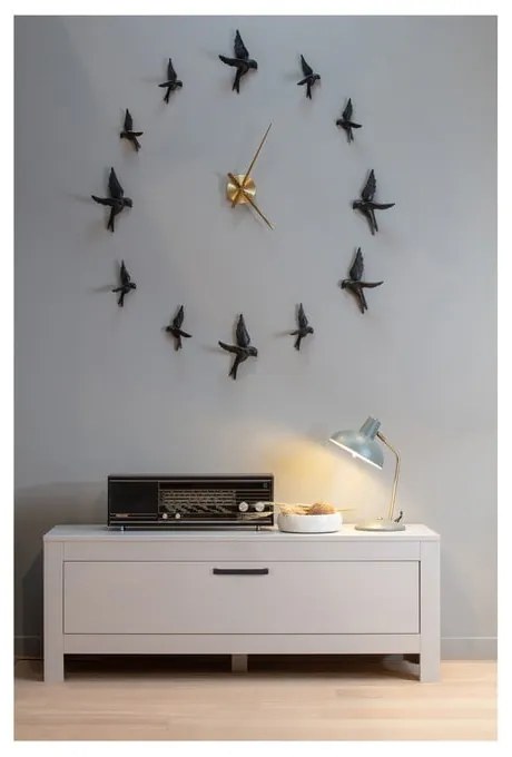 Világosszürke borovi fenyő TV-állvány 120x45x40 cm Bonk – WOOOD