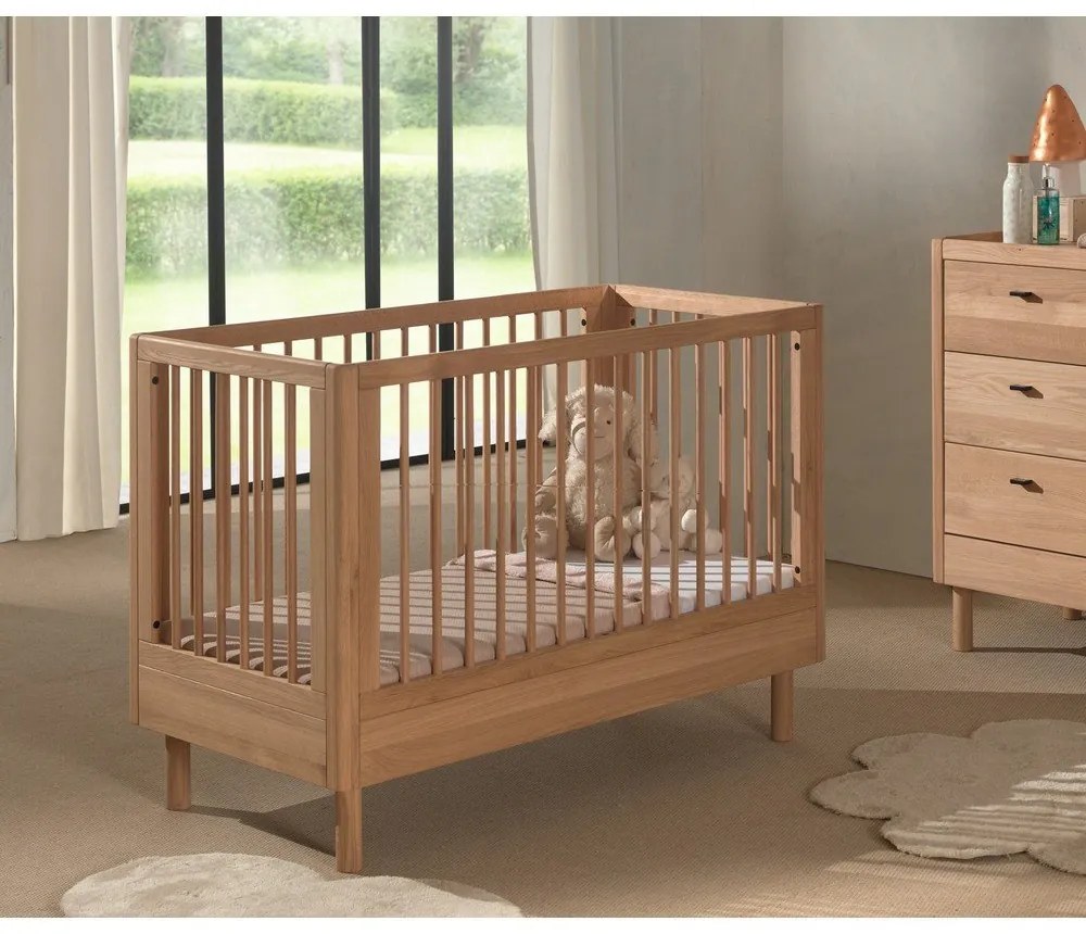 Natúr színű tölgyfa babaágy állítható magassággal 60x120 cm Forrest – Vipack