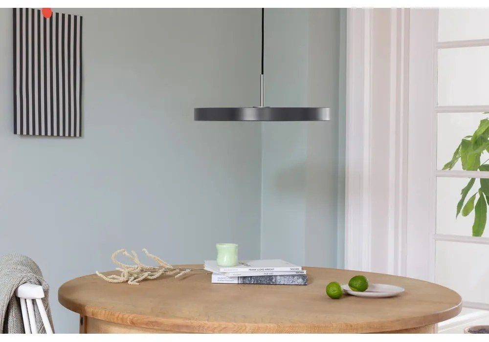 Antracitszürke LED függőlámpa fém búrával ø 43 cm Asteria Medium – UMAGE