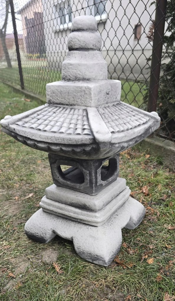 Beton figura Pagoda kerti figurák Lámpa dekoráció japán torony52cm
