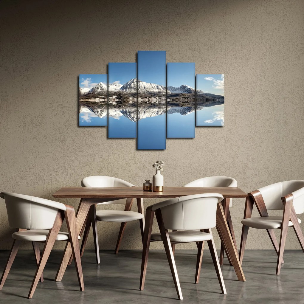 A hegyek képe és a tükröződés (150x105 cm)