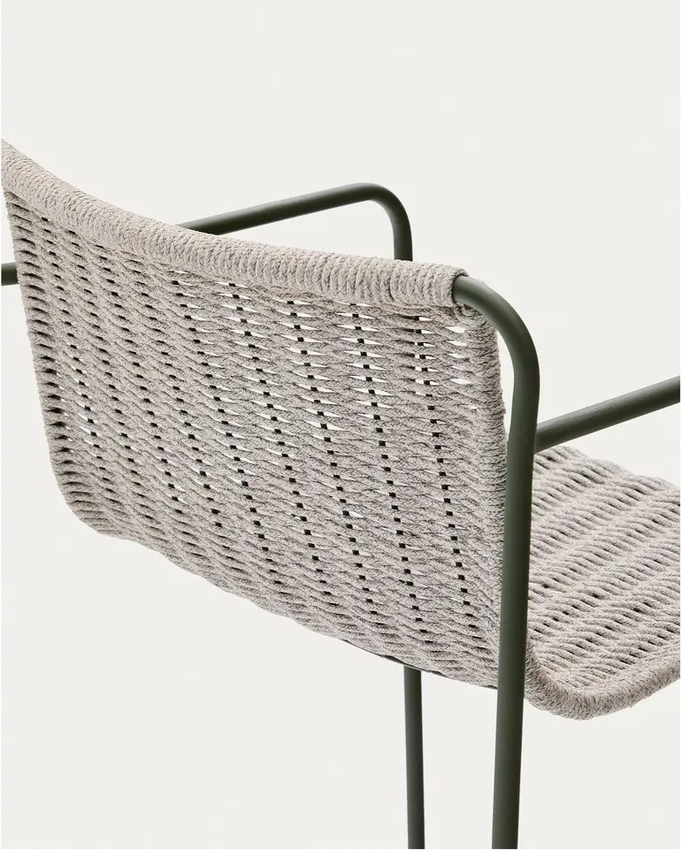 Szürkészöld fém kerti bárszék Maurina – Kave Home