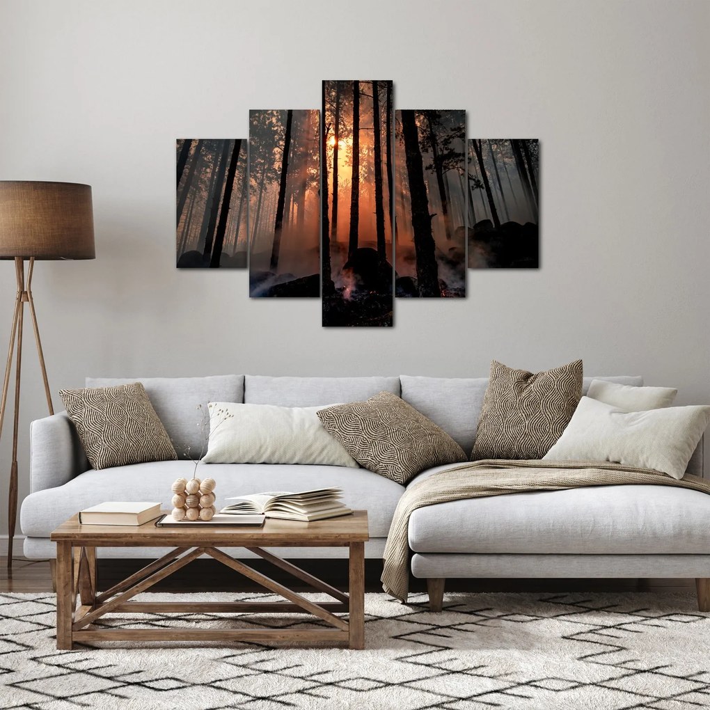 Sötét erdő képe (150x105 cm)