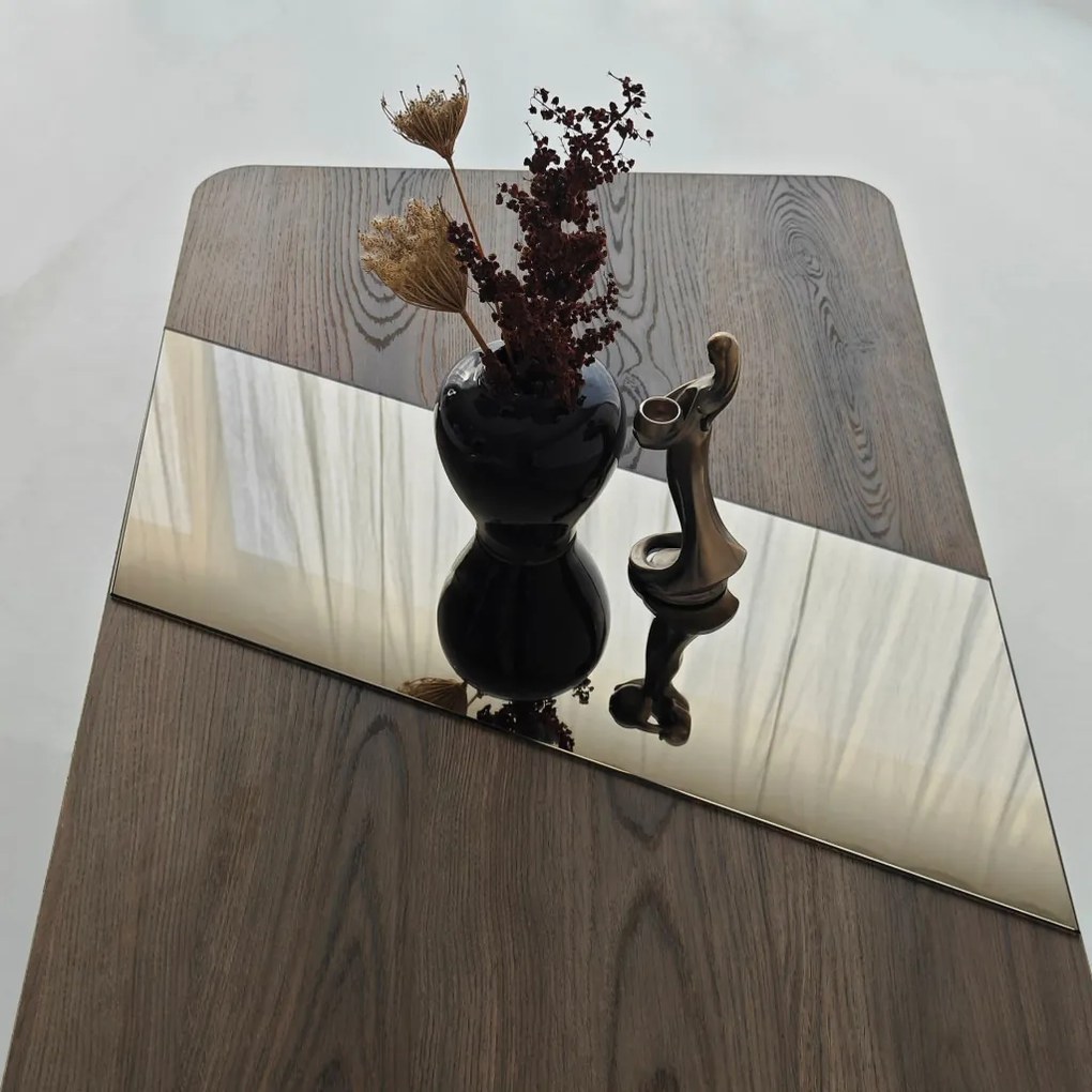 Favorite - Bronze, Walnut