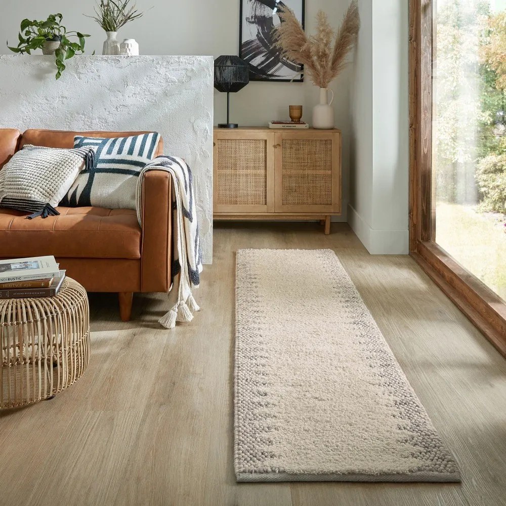 Krémszínű kézi szövésű gyapjúkeverék futószőnyeg 60x230 cm Minerals Border – Flair Rugs