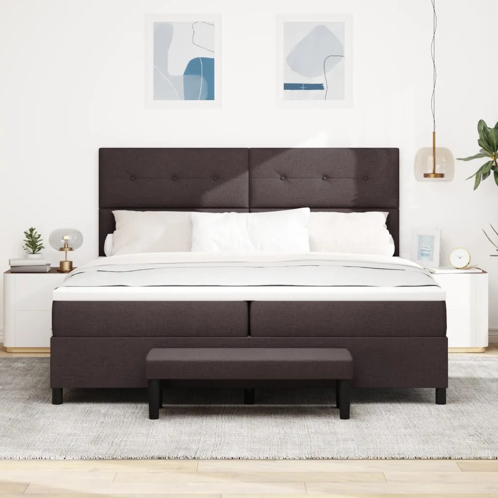 Box Spring Ágy matraccal és padtartóval Sötét Barna 200x200 cm Szövet