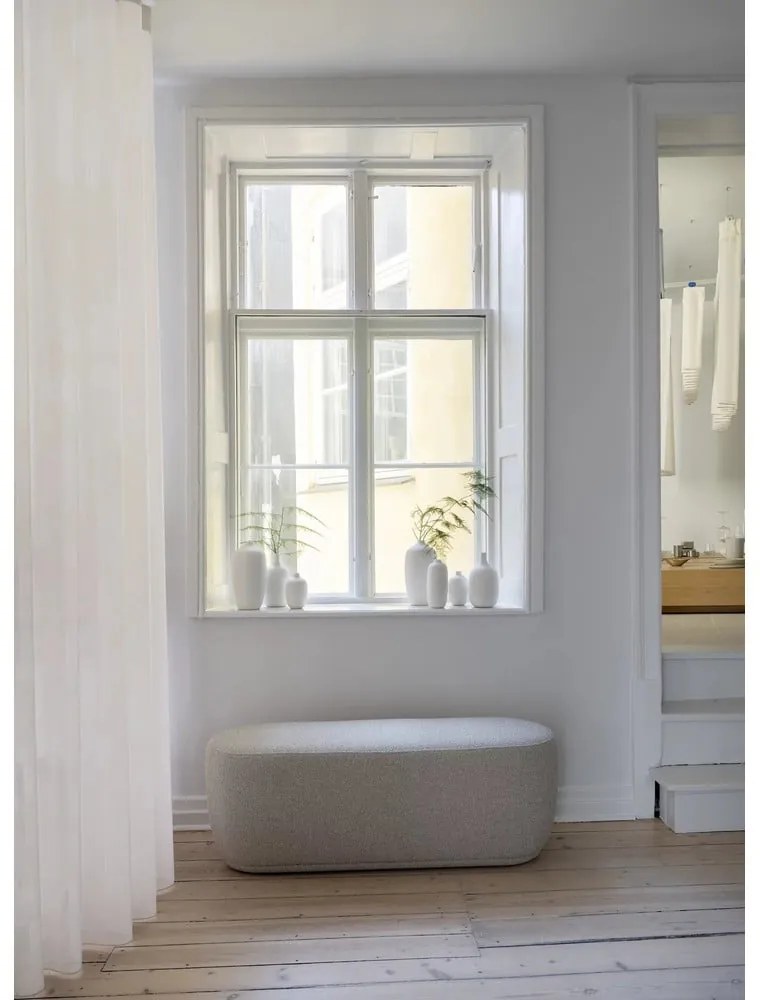 Szürke buklé fotel KUON – Blomus