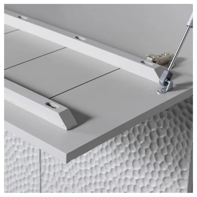 Világosszürke mangófa bortartó szekrény 90x146x46 cm Carved – WOOOD