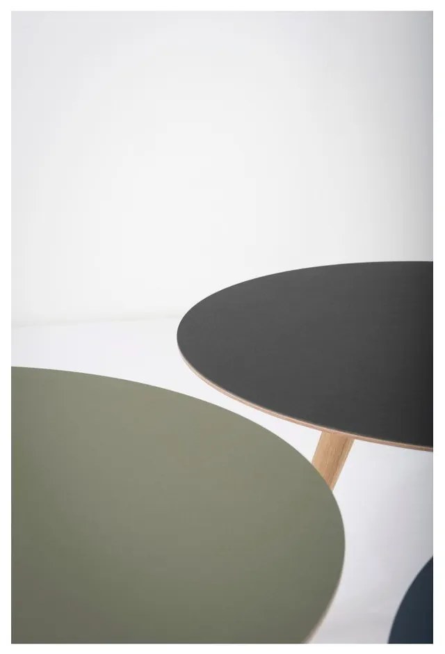 Arp tölgyfa tárolóasztal fekete asztallappal, ⌀ 55 cm - Gazzda