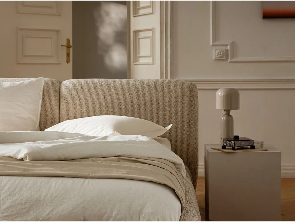 Mustársárga kárpitozott ágyneműtartós franciaágy ágyráccsal 200x200 cm Solange – Micadoni