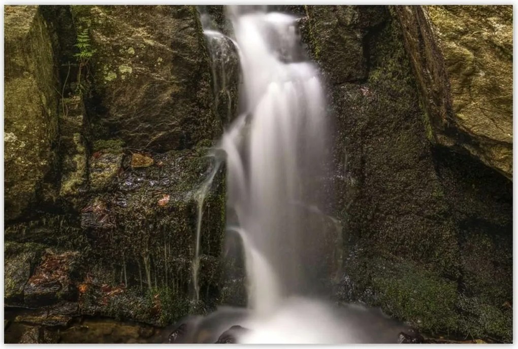 Poszterek 120x80 Vízesés Erdei zuhatag