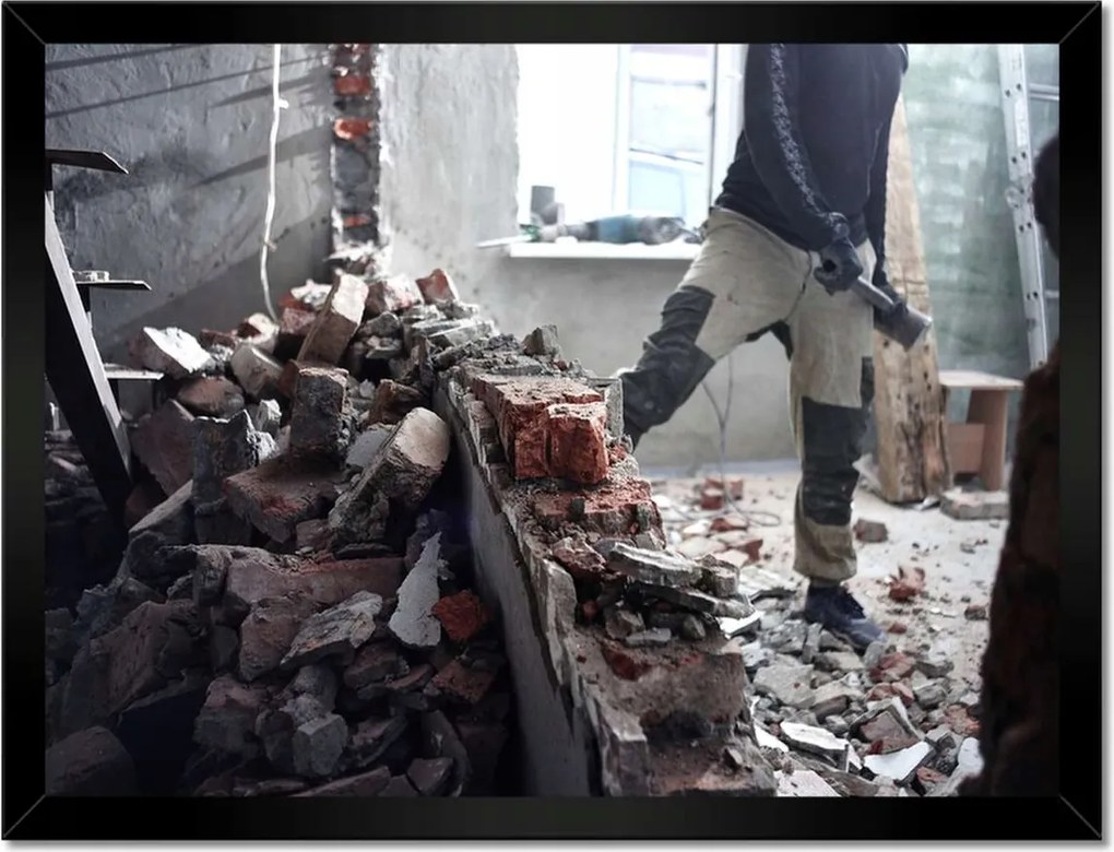 Poszterek keretben 40x30 Téglafalak bontása
