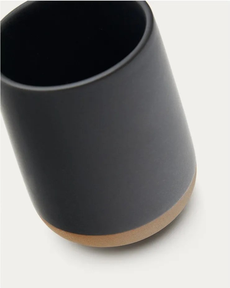 Sötétszürke kerámia fogkefetartó pohár Silma – Kave Home