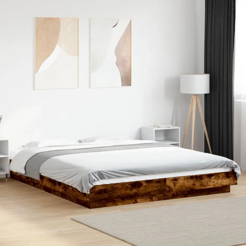 füstös tölgyszínű szerelt fa ágykeret LED-del 150x200 cm