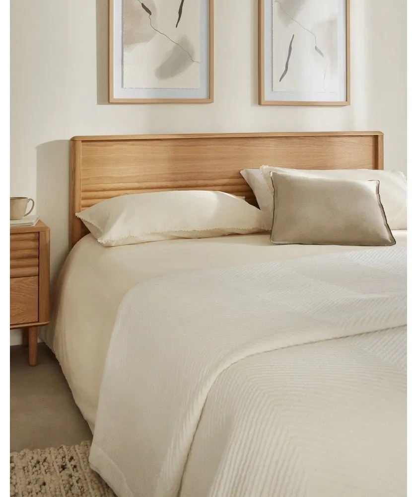 Natúr színű tölgyfa franciaágy ágyráccsal 180x200 cm Lenon – Kave Home
