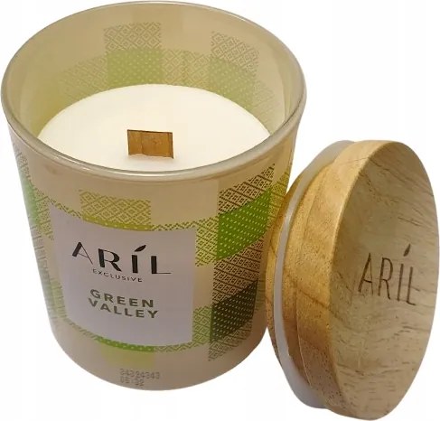 Aril Exclusive Illatgyertya üvegben fa kanóc Green Valley 28 h