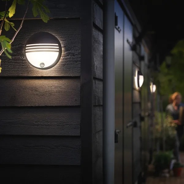 Philips 17297/30/16 - YARROW LED kültéri lámpa érzékelővel LED/6W/230V IP44