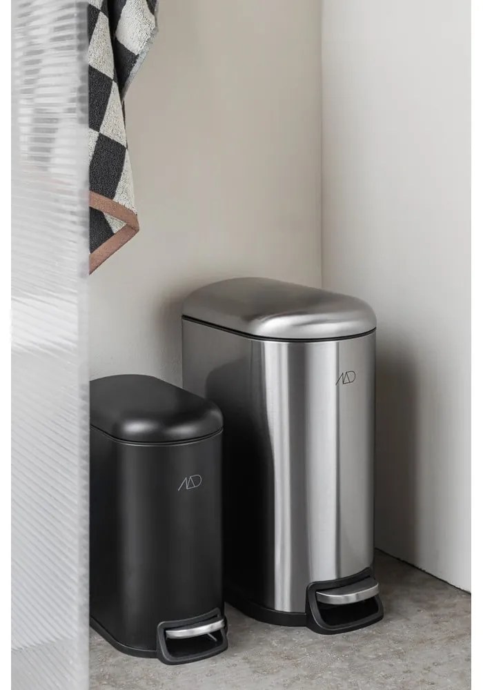 Ezüstszínű rozsdamentes acél pedálos szemetes 10 l Wather – Mette Ditmer Denmark