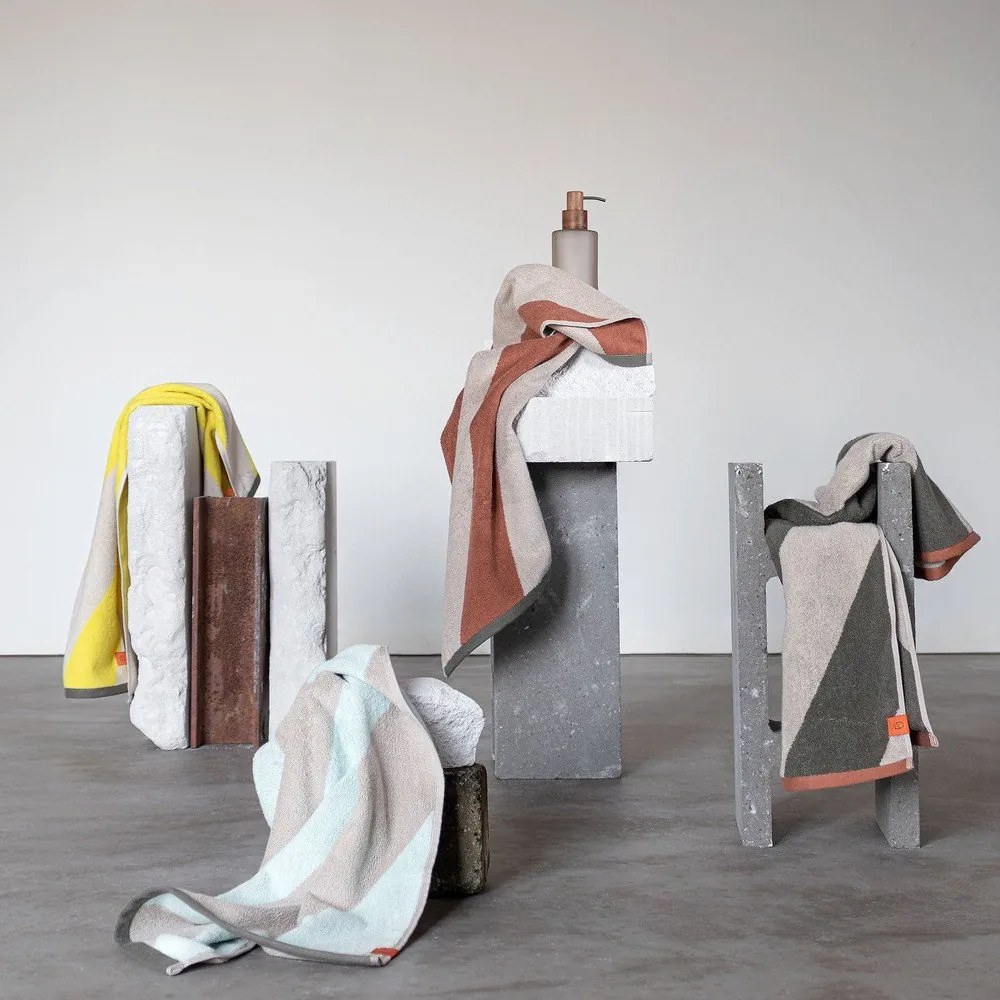 Sárga frottír bio pamut törölköző 50x90 cm Diagonal – Mette Ditmer Denmark