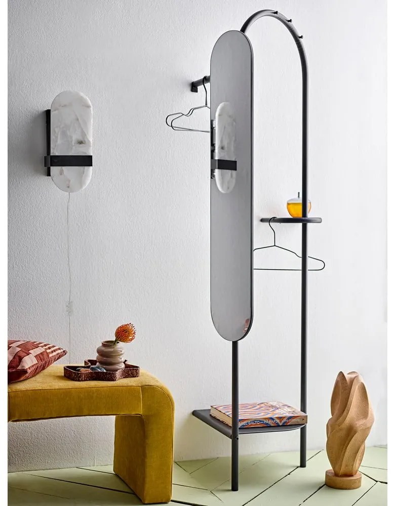 Fekete fém ruhatartó állvány Belen – Bloomingville