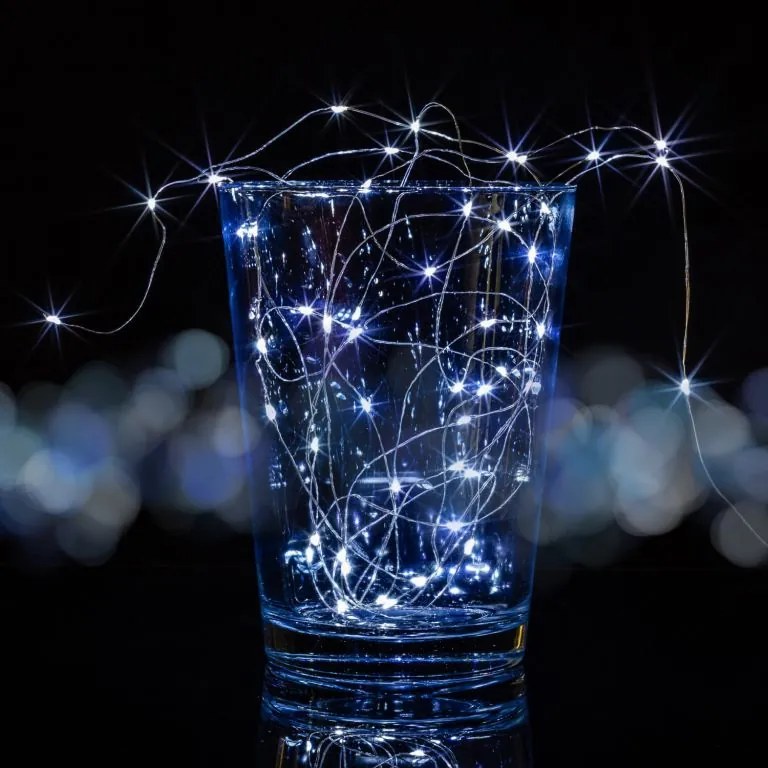 VOLTRONIC® LED lánc 10x 25 LED Hideg fehér + elem