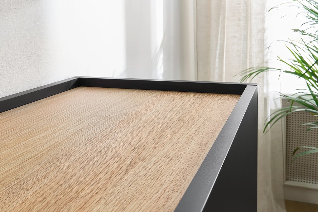 Desin TV-szekrény 170 cm fém lábakkal - fekete matt / nagano tölgy