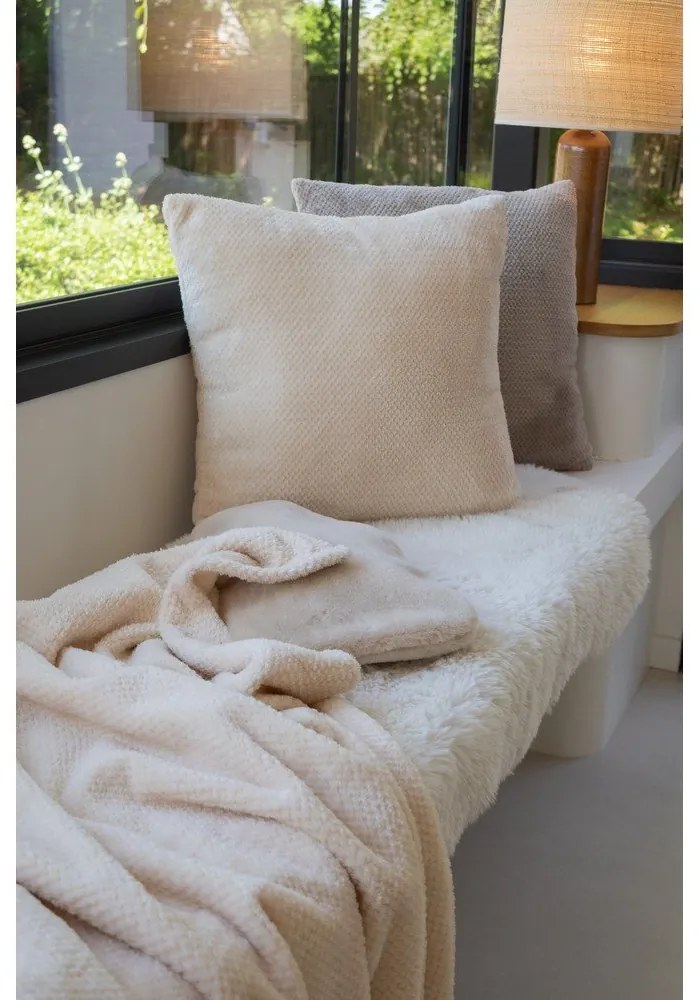 Mikroplüss díszpárna 45x45 cm Pippa – Tiseco Home Studio