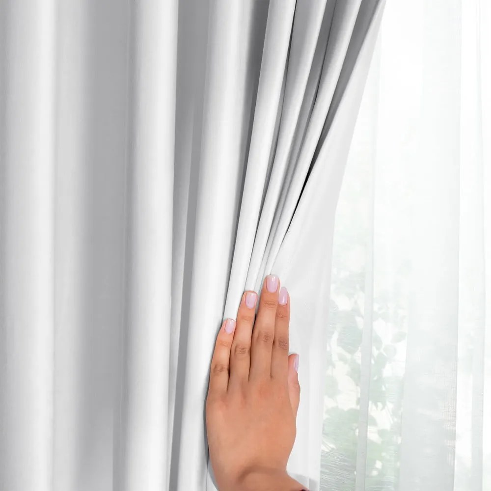 Fehér bársony dimout (részleges sötétítő) függöny 140x270 cm Pleat – Restilo