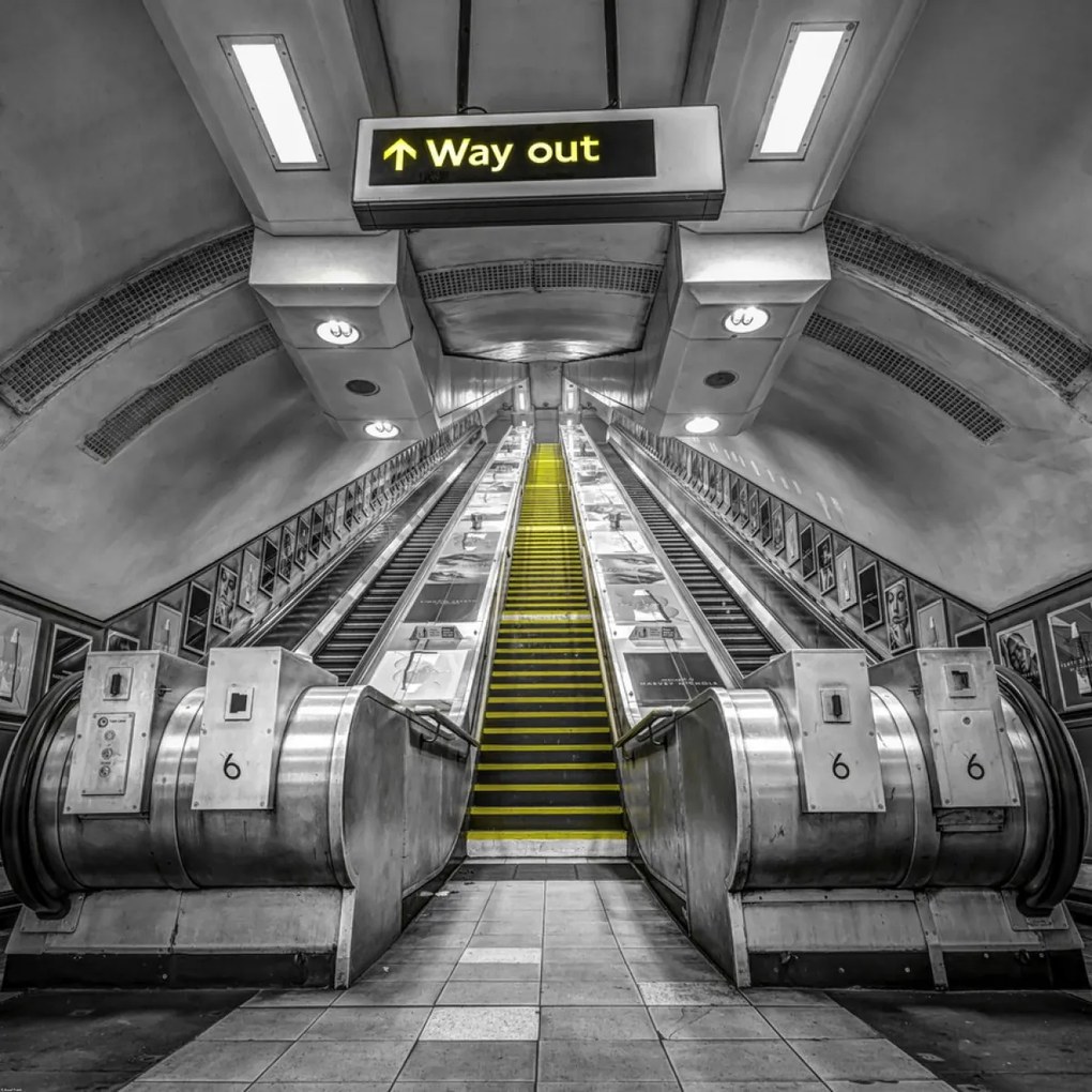 Poszter 90x90cm Mozgólépcső a metróállomáson, Assaf Frank