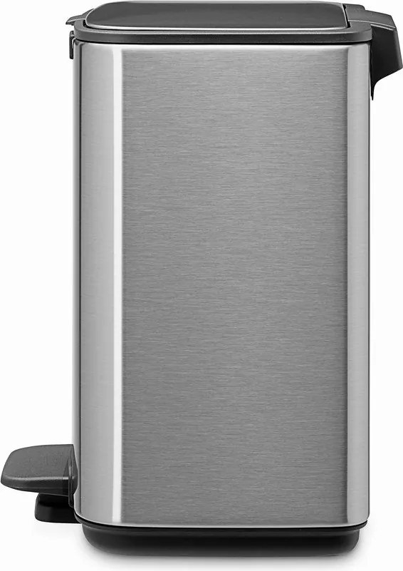 Matt ezüstszínű acél pedálos szemetes 4 l Bo – Brabantia