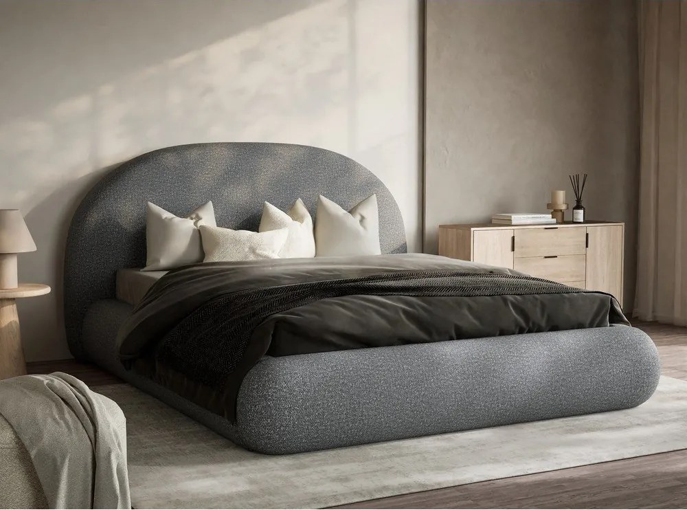 Szürke kárpitozott ágyneműtartós franciaágy ágyráccsal 160x200 cm Maumere – Maison de Rêve