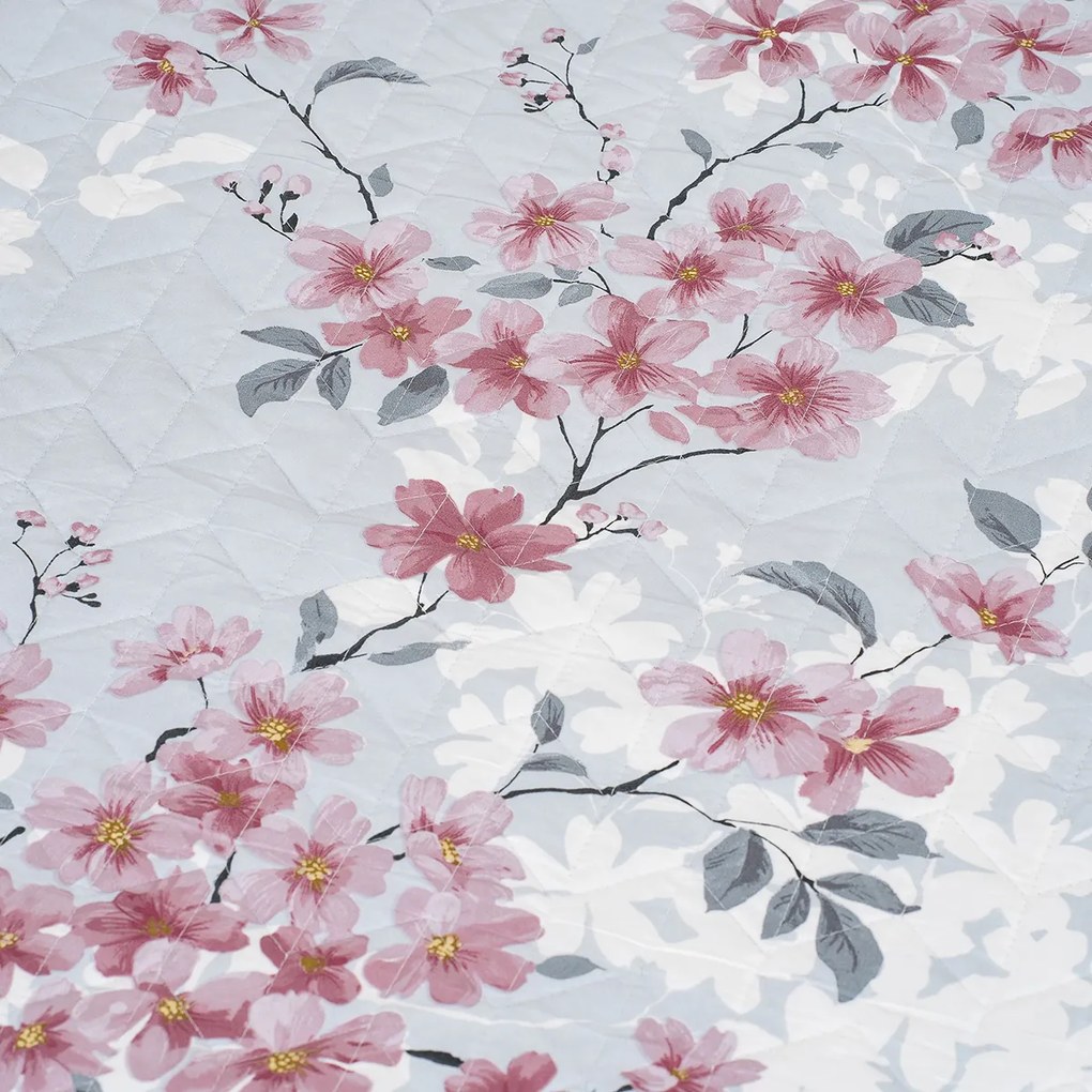 4Home Blooming spring ágytakaró, 220 x 240 cm + 2x40 x 40 cm