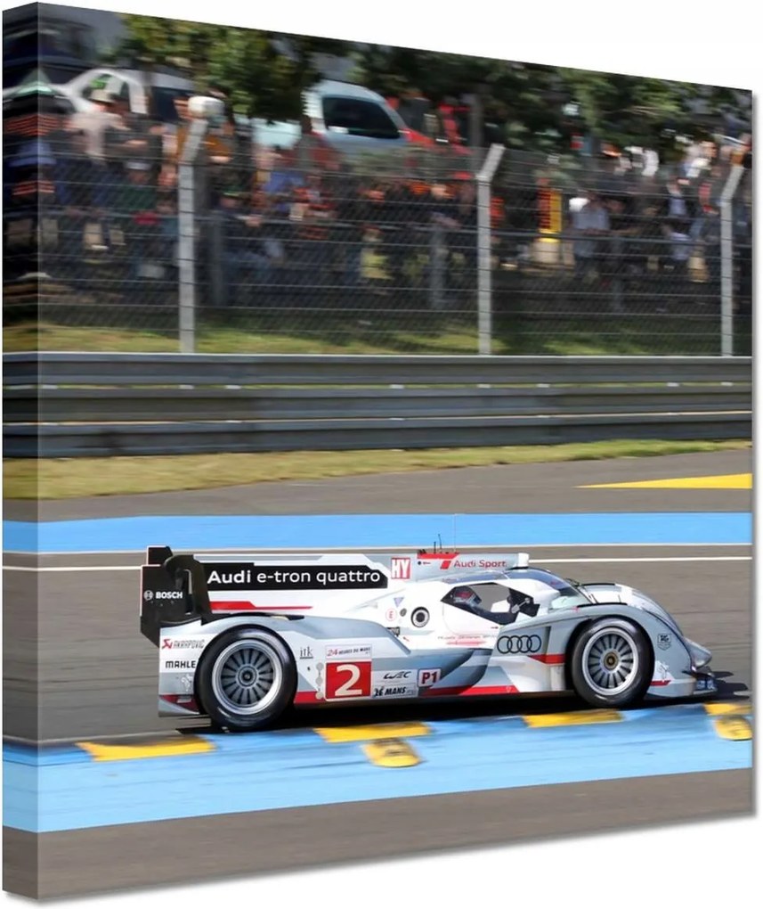 Vászonkép 60x60 Audi E-Tron Quattro