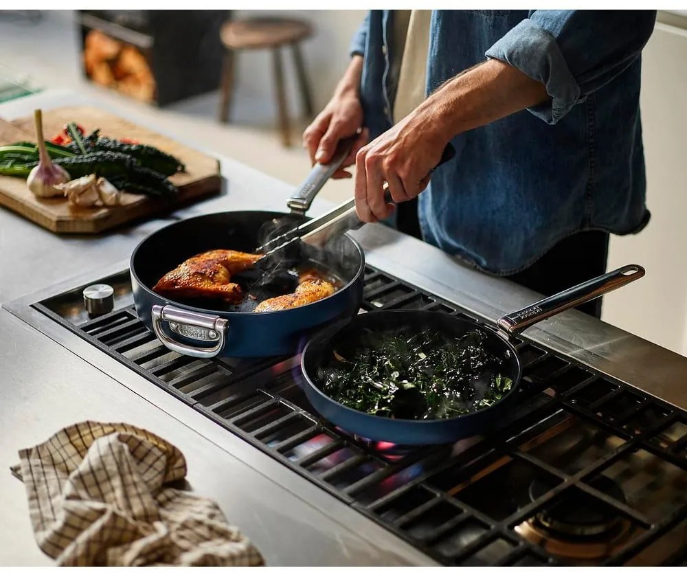 Serpenyő kerámia felülettel ø 30 cm Space – Joseph Joseph