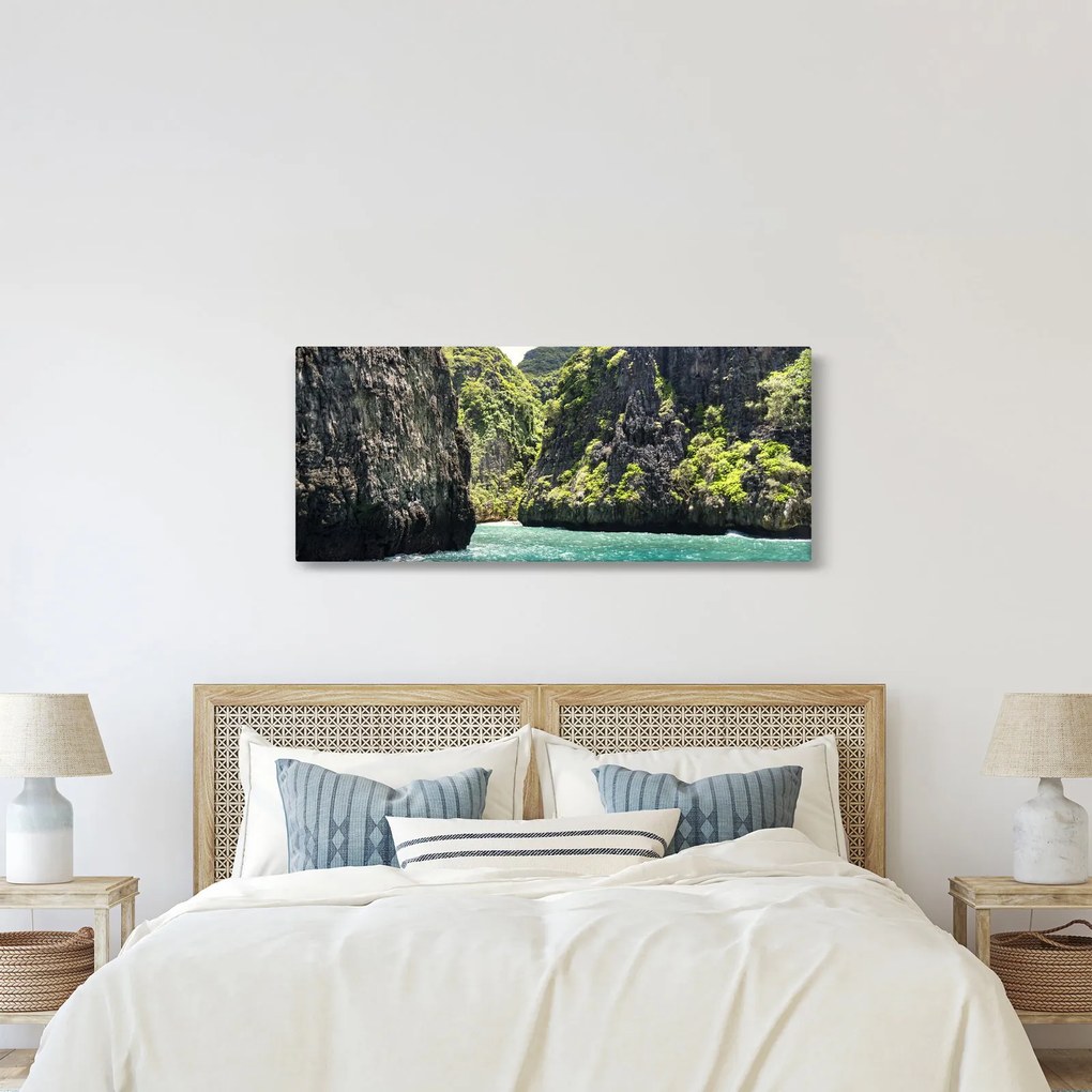 A hegyi folyó képe (120x50 cm)