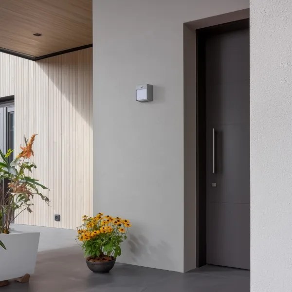 Brilagi TERNI LED 12W 230V kültéri fali lámpa szenzorral, szürke, IP44