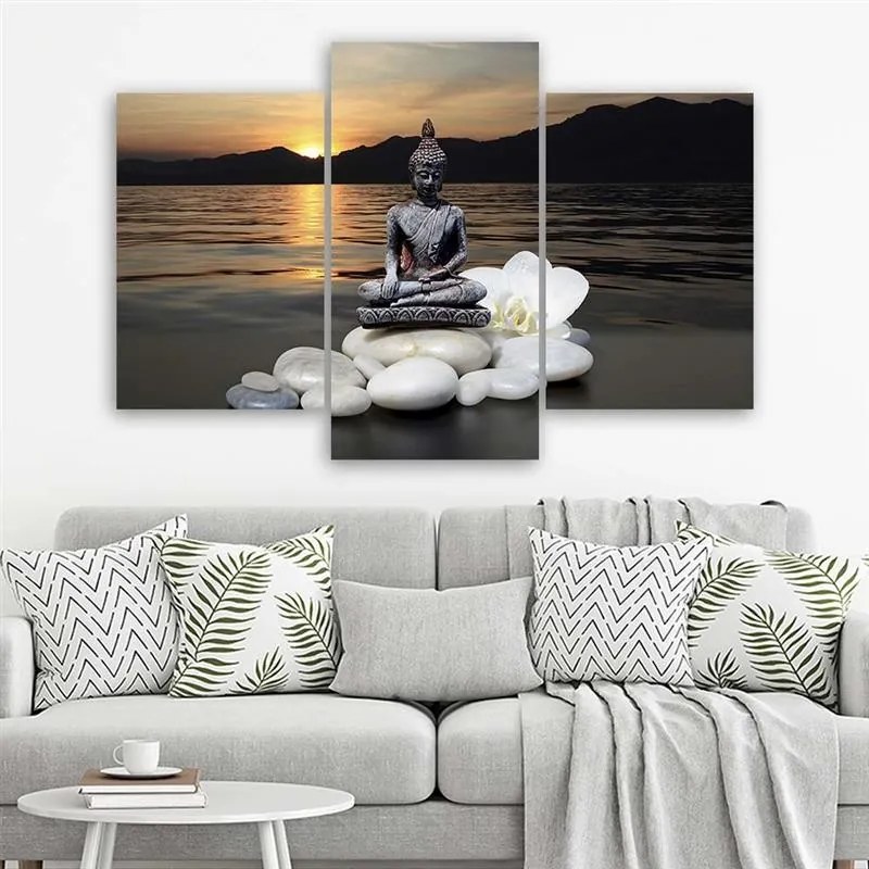 Gario Vászonkép Buddha naplementés háttérrel - 3 részes Méret: 120 x 80 cm