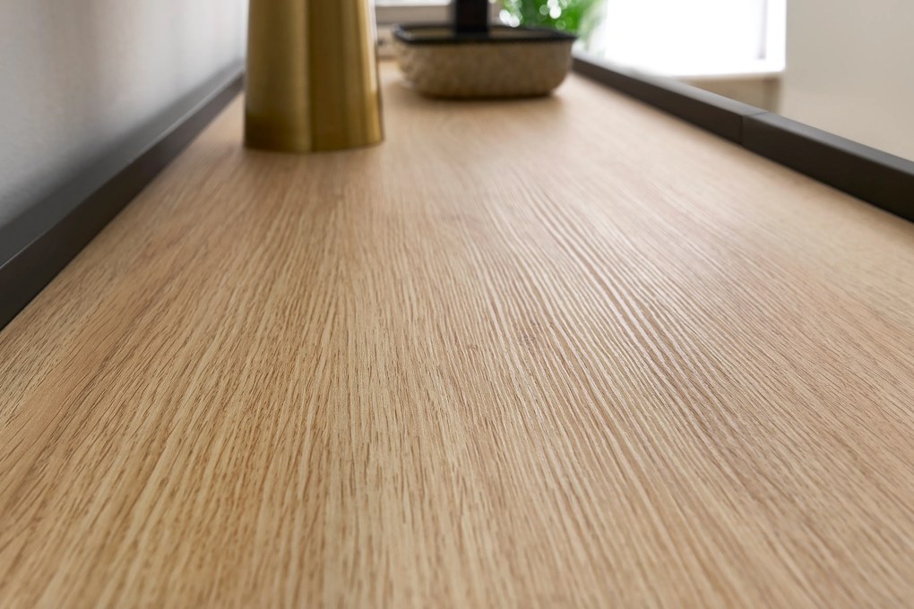 Desin TV-szekrény 220 cm fém lábakkal - fekete matt / nagano tölgy