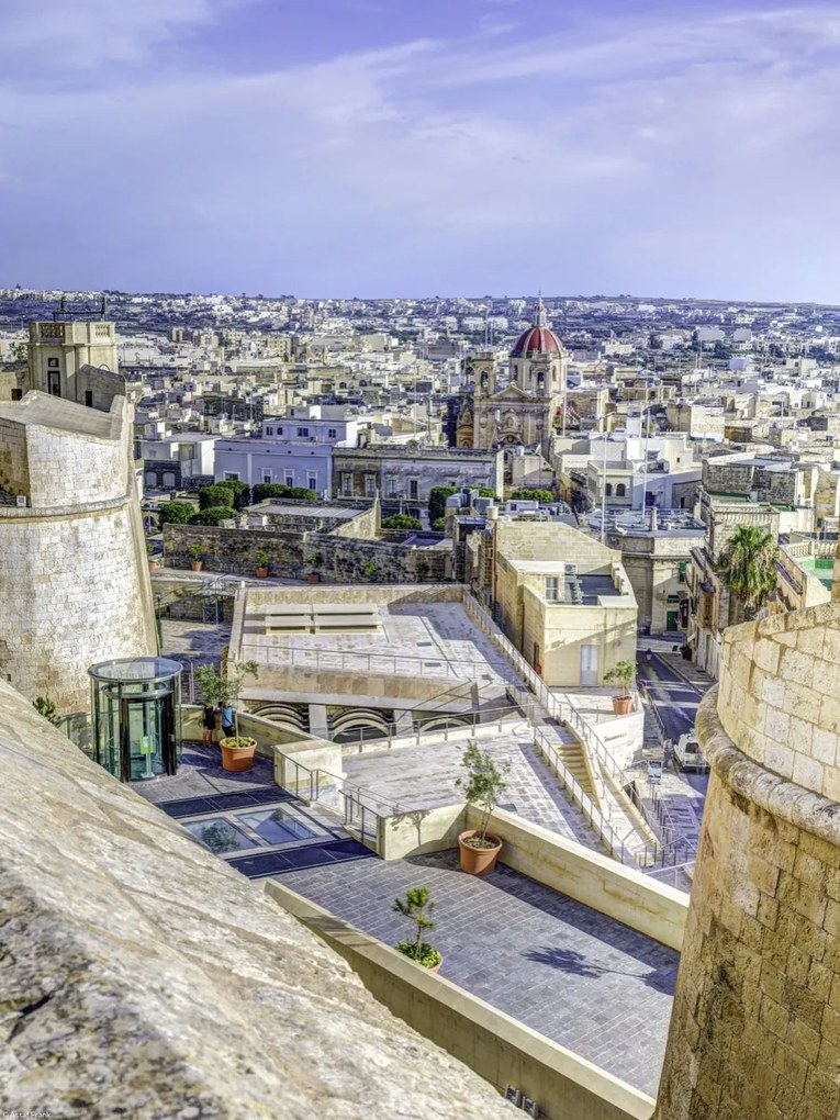 Poszter 30x40cm Panorámás kilátás Victoria városára, Assaf Frank