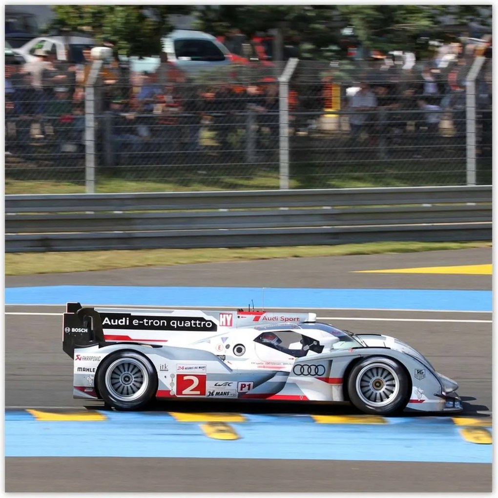 Poszterek 100x100 Audi E-Tron Quattro