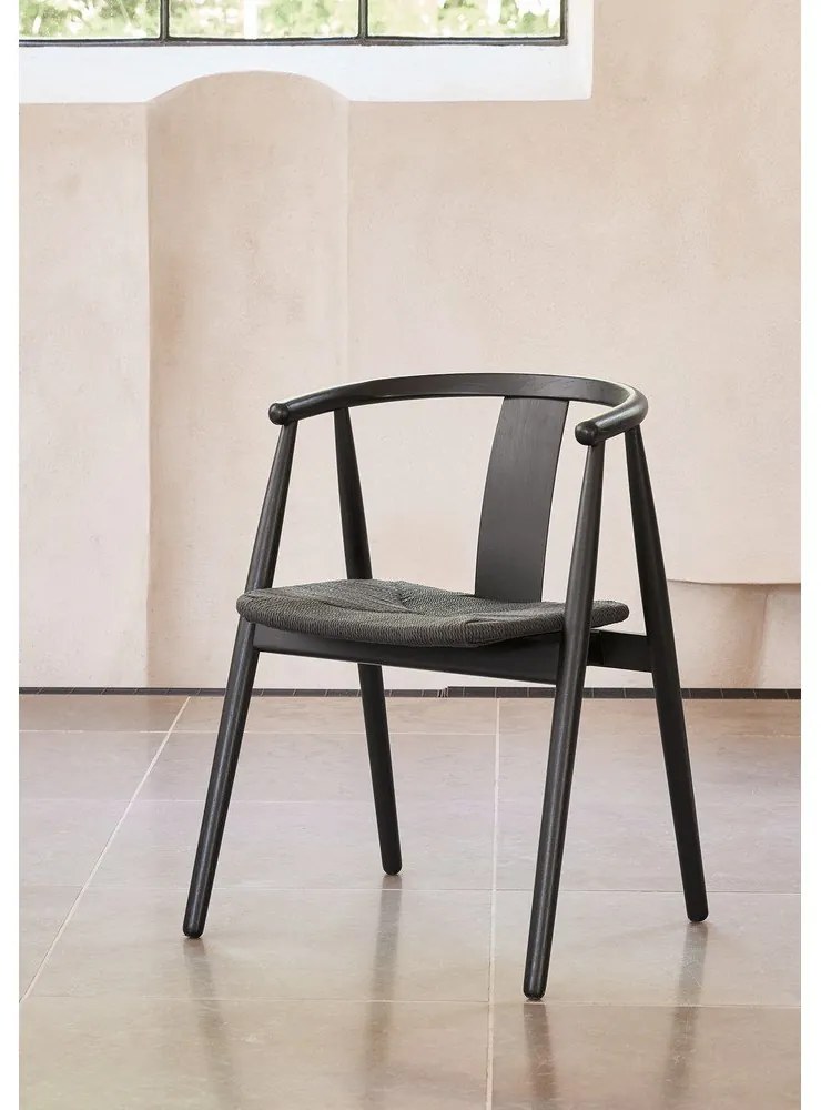 Fekete étkezőszék Relate – Unique Furniture