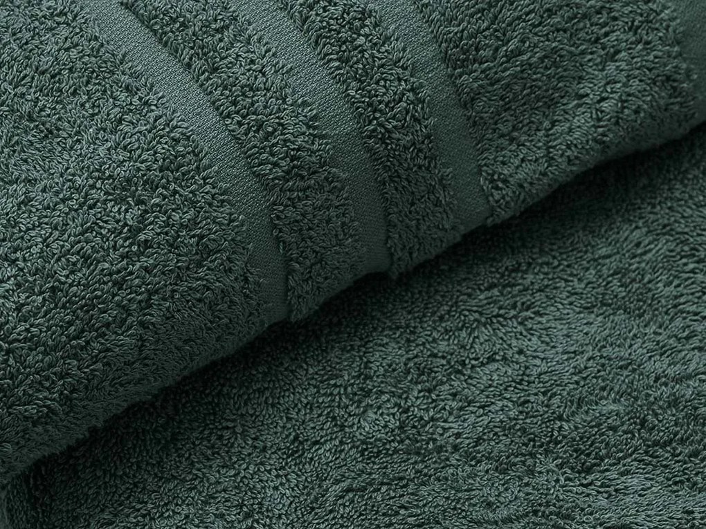 Classic törölköző 70 x 140 cm sötétzöld, 100% pamut